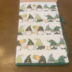 Clover Lane St. Patrick's Day Kitchen Drying Mat.